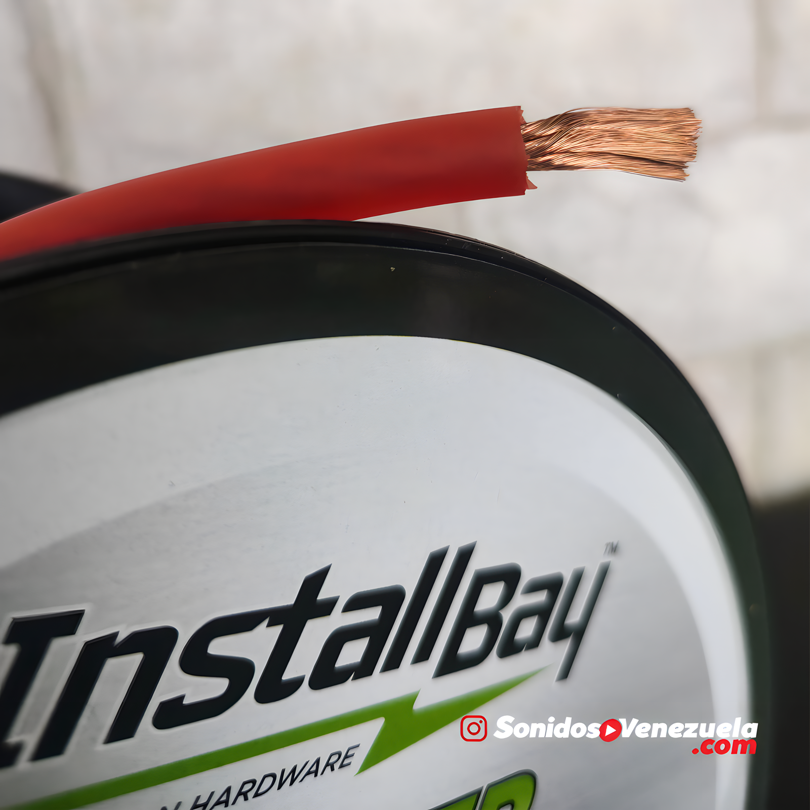Rollo de Cable InstallBay IBPC04R-125 de 38 Metros (Rojo) - Image 2